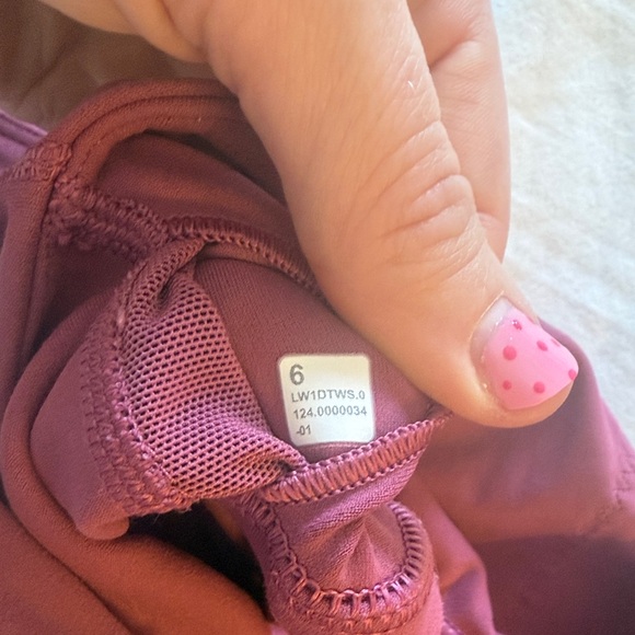 Lululemon Align Tank with built in bra in Washed Mauve Size 6 - Picture 3 of 3